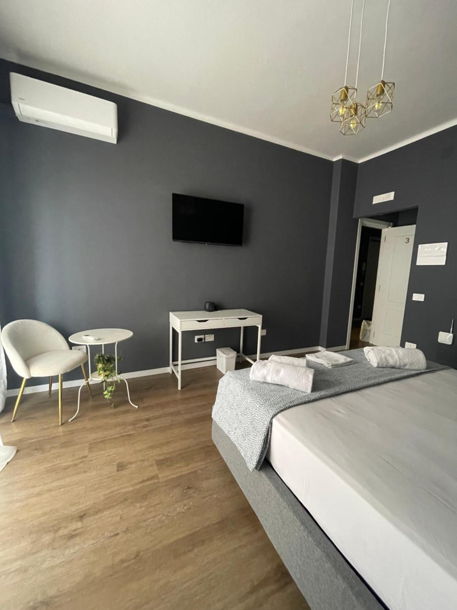 Isvi Bari Comfort Rooms 外观 照片