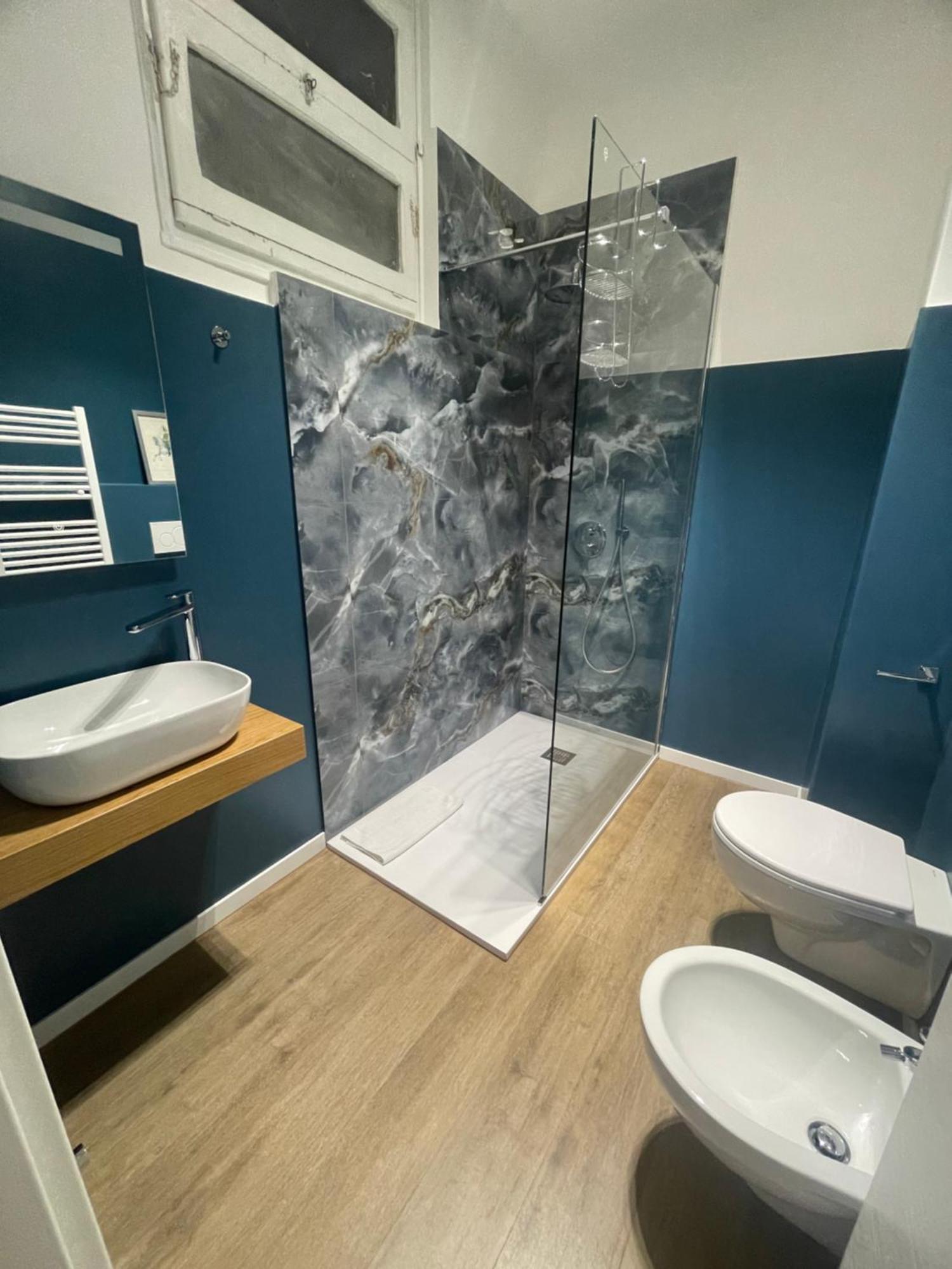 Isvi Bari Comfort Rooms 外观 照片